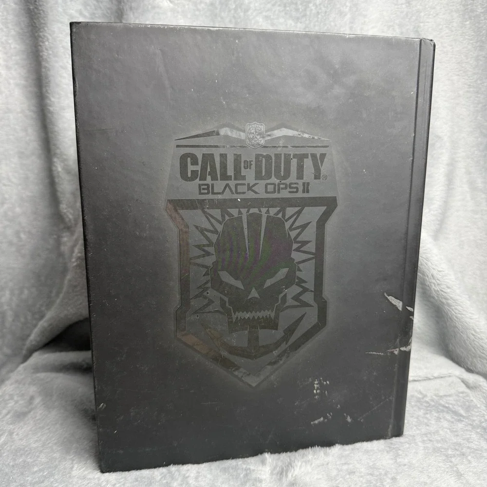 Call of Duty Black Ops II Limited Edition Strategy Guide Hardcover BradyGames